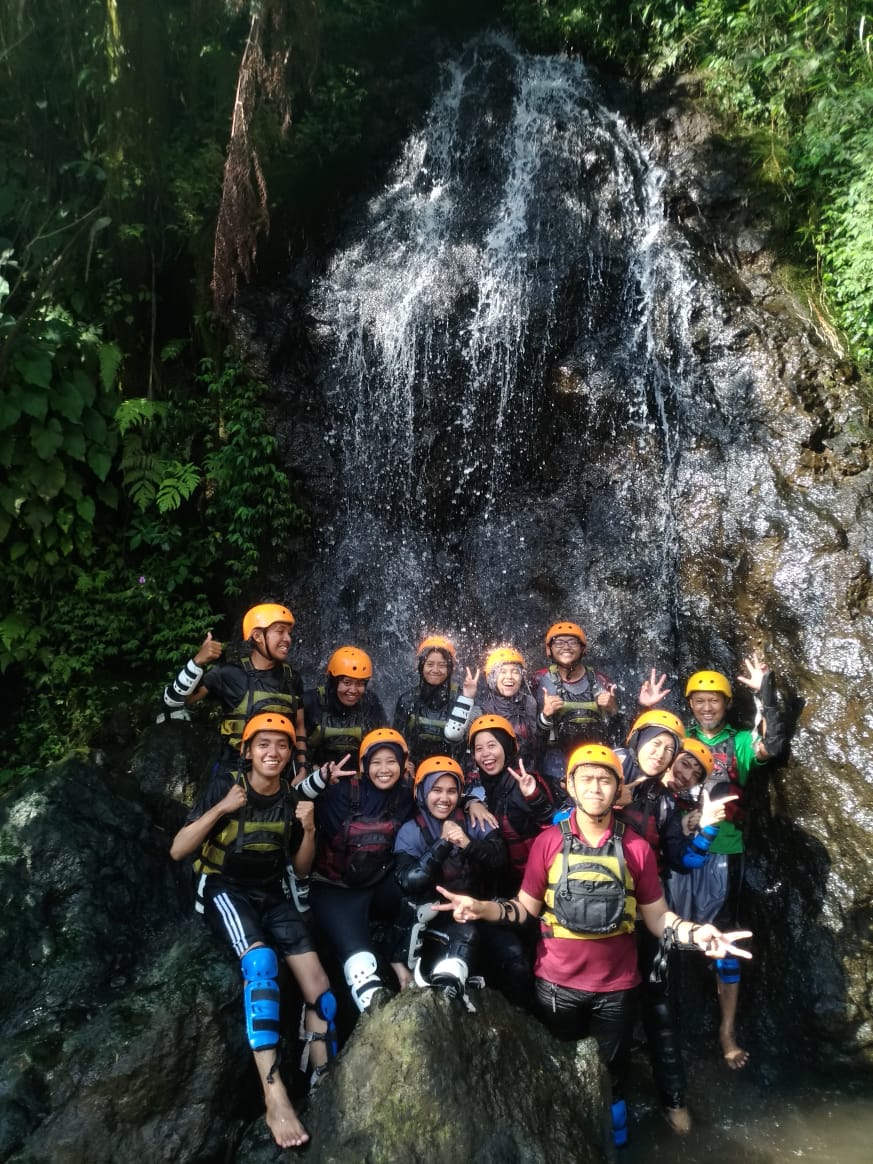 Rafting in Senatah Adventure